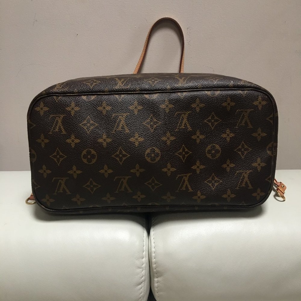 **SOLD** Amazing Authentic Louis Vuitton Neverfull Monogram - Picture 9 of 13